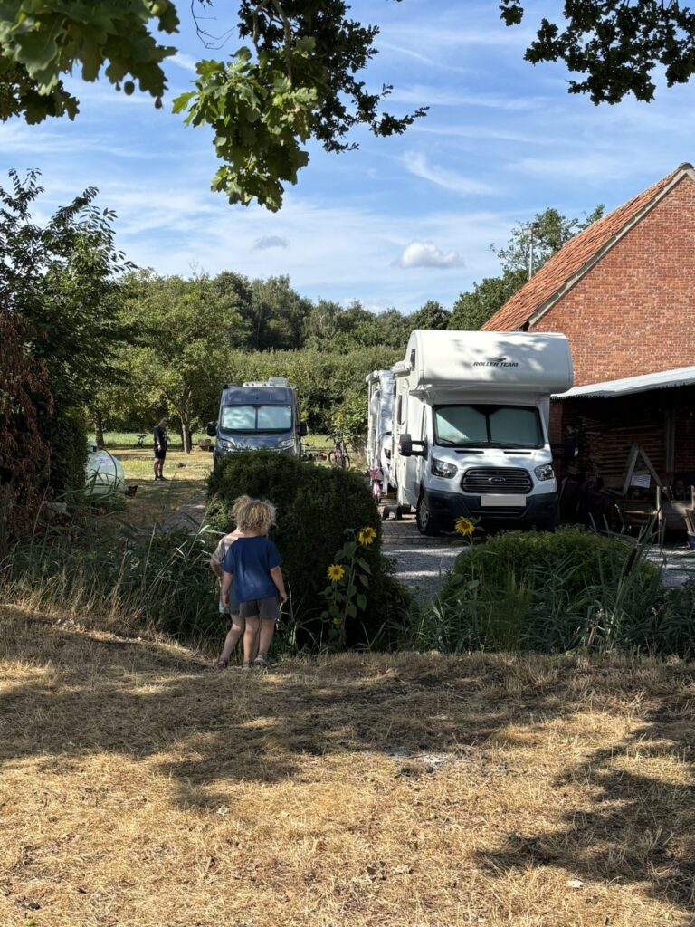 Mobilhome bij Albertkanaal